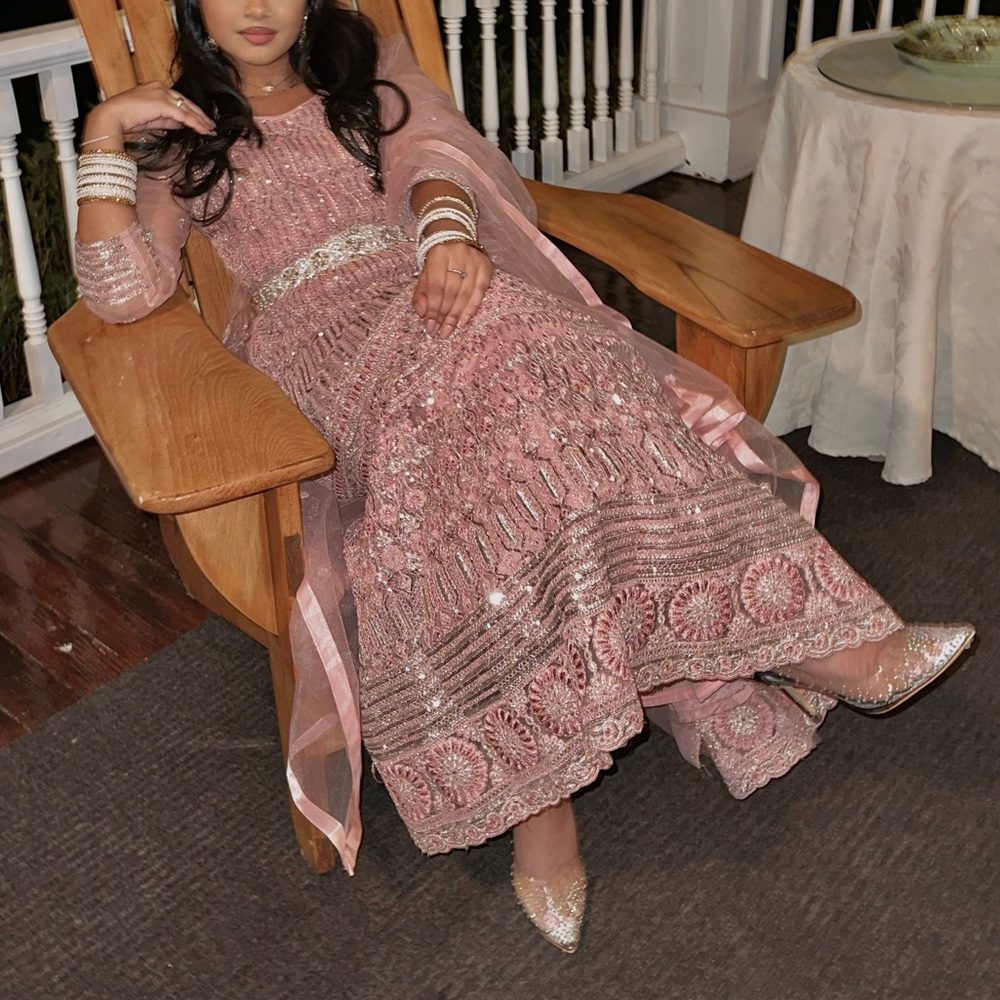 Pink salwar kameez Indian/Pakistani anarkali style